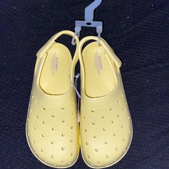 Crocs - Picture 1 of 2